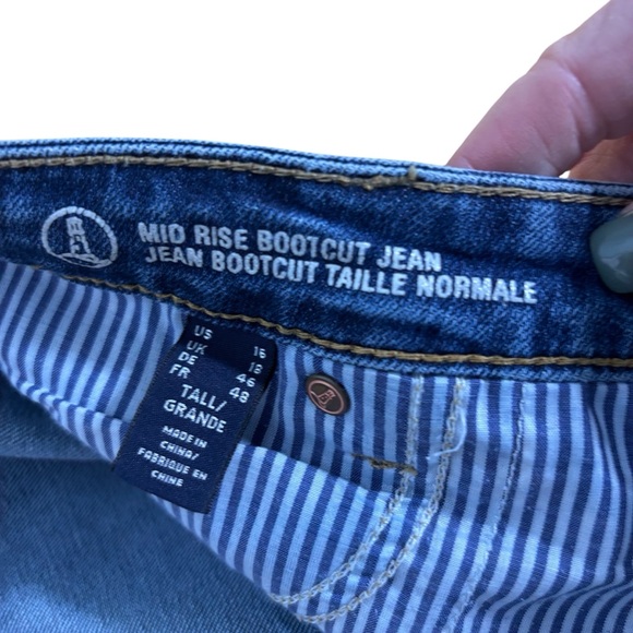 Lands' End Blue Boot Cut‎ Jeans with Classic Denim Style - Picture 10 of 12